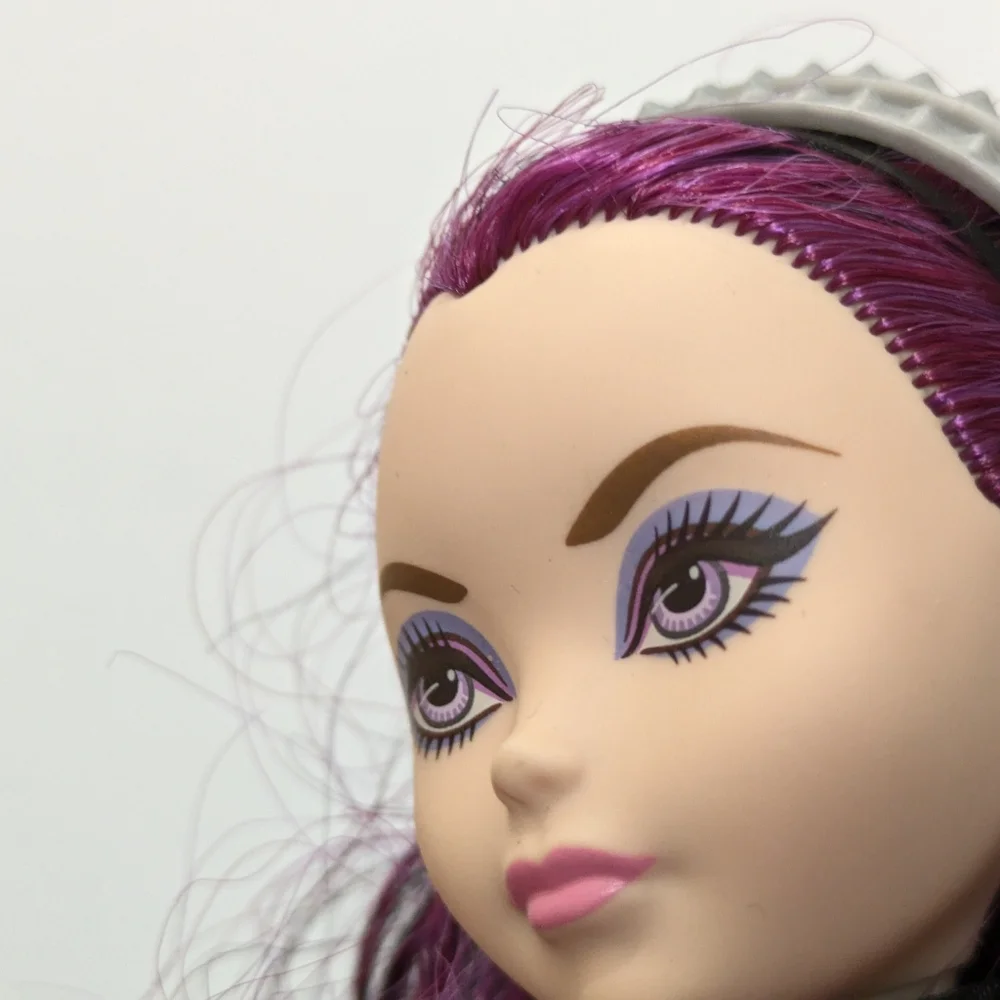 Ever After High Enchanted Picnic Raven Queen Doll